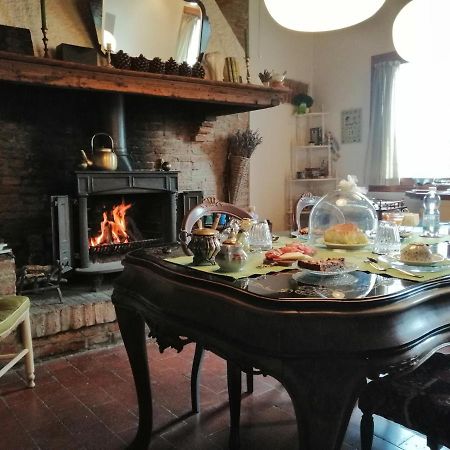 Corte Di Maggio B&B Country House Imola Eksteriør billede