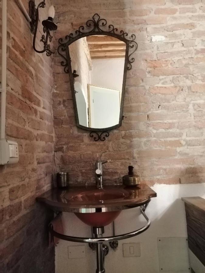 Corte Di Maggio B&B Country House Imola Eksteriør billede
